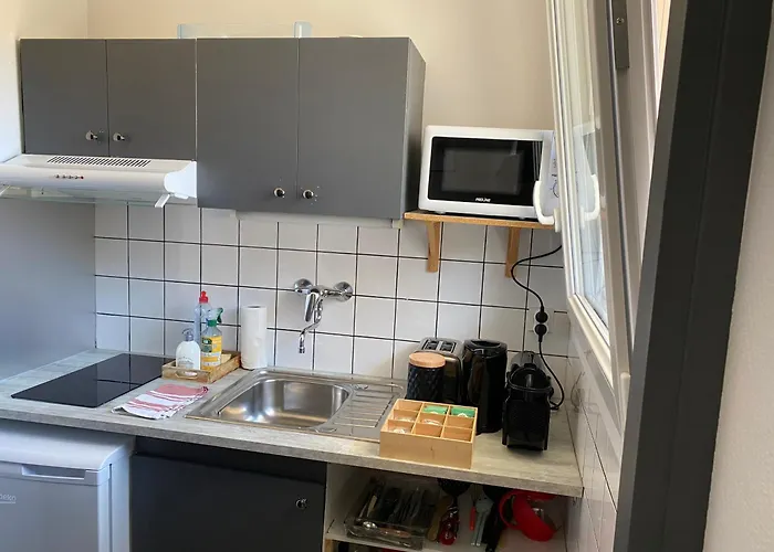 L'eldorado Ruthenois - Garage & Terrasse