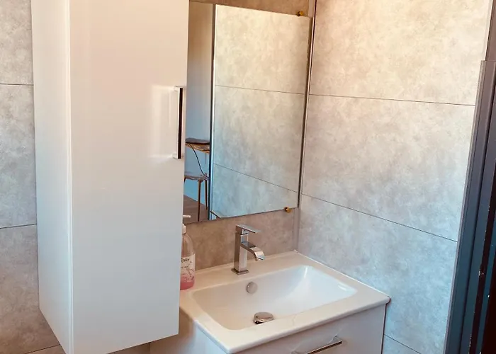 L'eldorado Ruthenois - Garage & Terrasse 아파트 로데즈