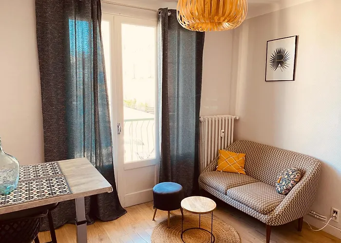 L'eldorado Ruthenois - Garage & Terrasse