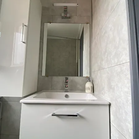 L'eldorado Ruthenois - Garage & Terrasse *