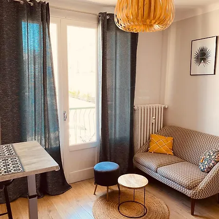 L'eldorado Ruthenois - Garage & Terrasse