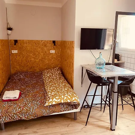 L'eldorado Ruthenois - Garage & Terrasse * Rodez